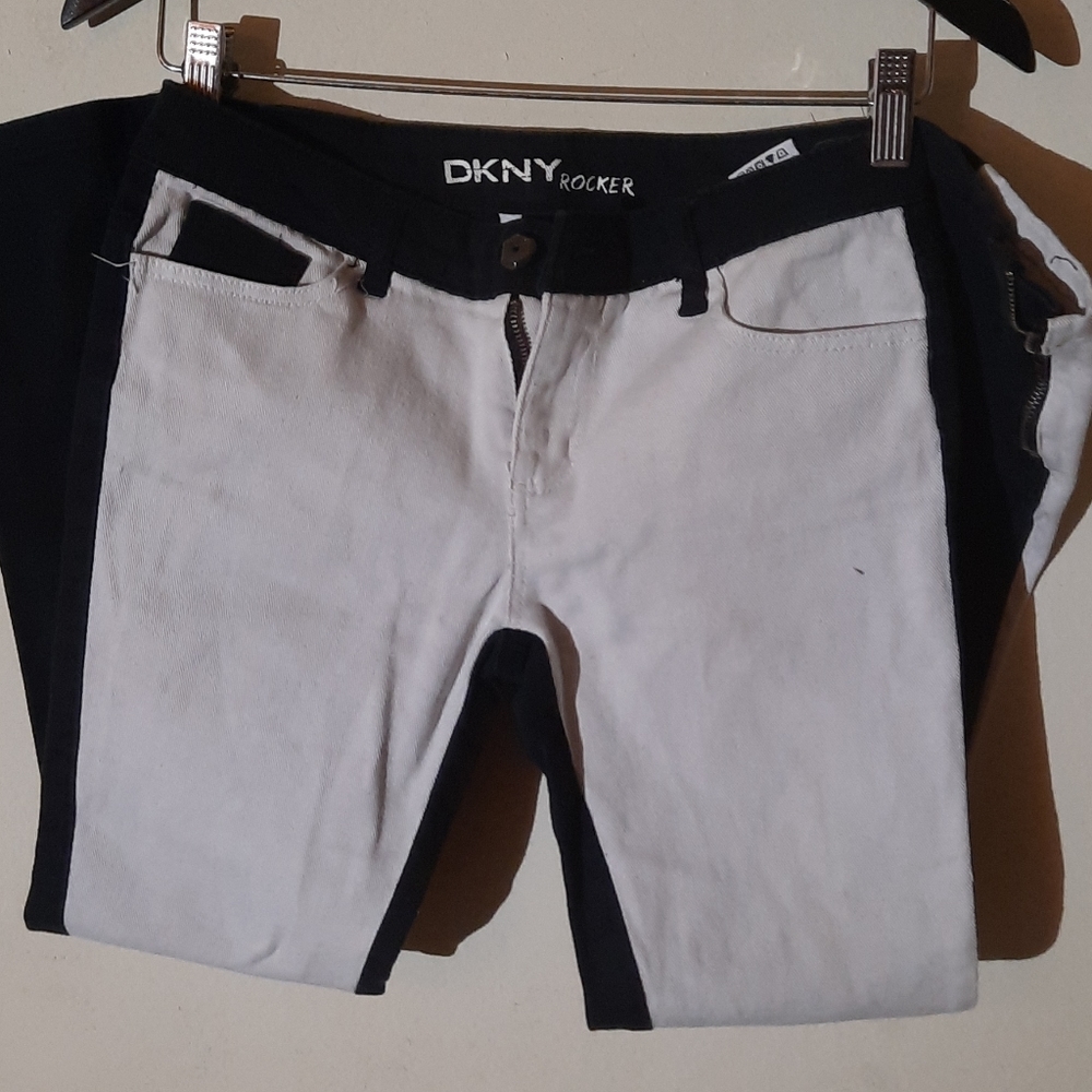 DKNY JEANS